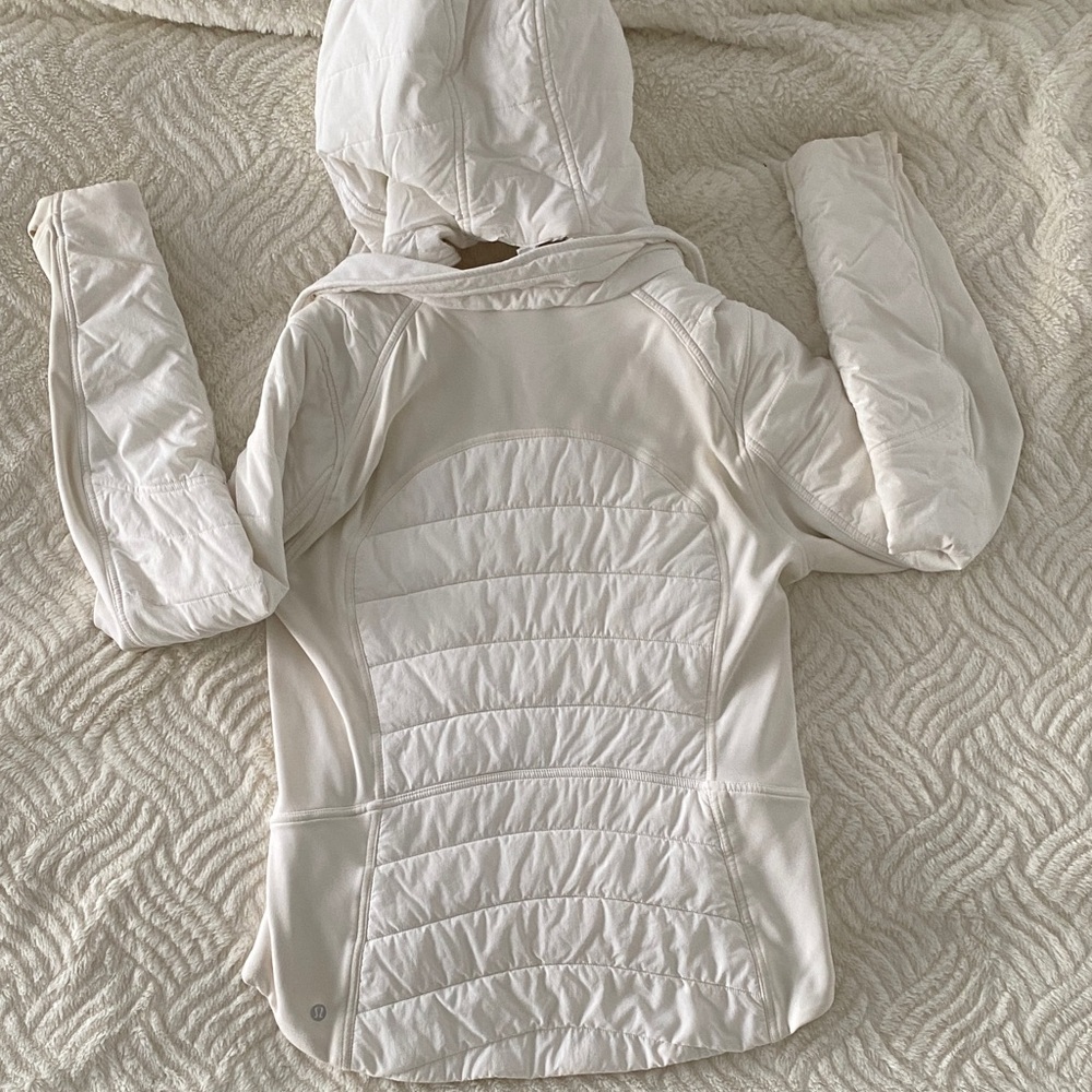 Lululemon Athletica Another Mile Puffer Jacket - Picture 3 of 6